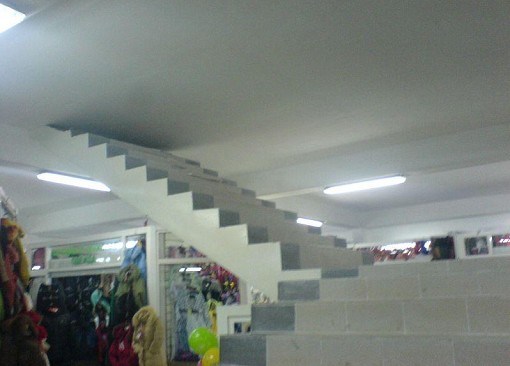 Gedeckelte-Treppe.jpg