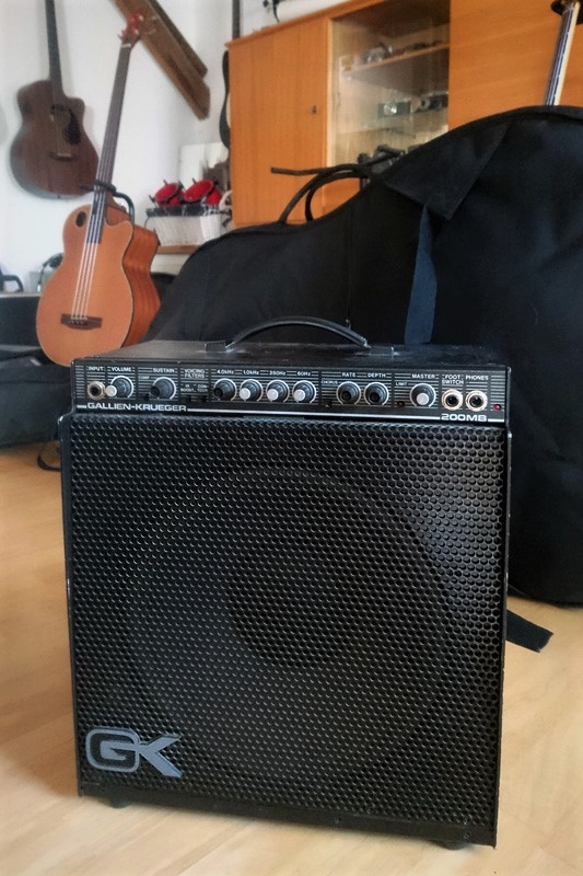 GK MB200 Combo (2).jpg