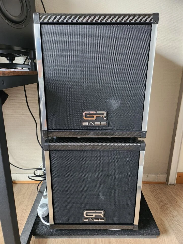 GR Bass AT Cube 500 combo and 112-8 350 cab.jpg