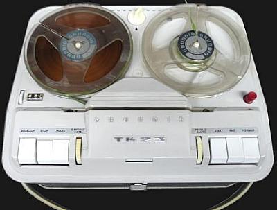 Grundig.TK23.1.30.jpg