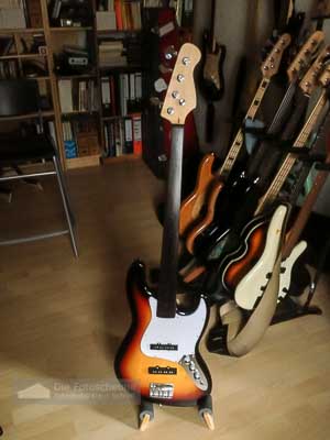 hb-fretless (0001 von 0001).jpg
