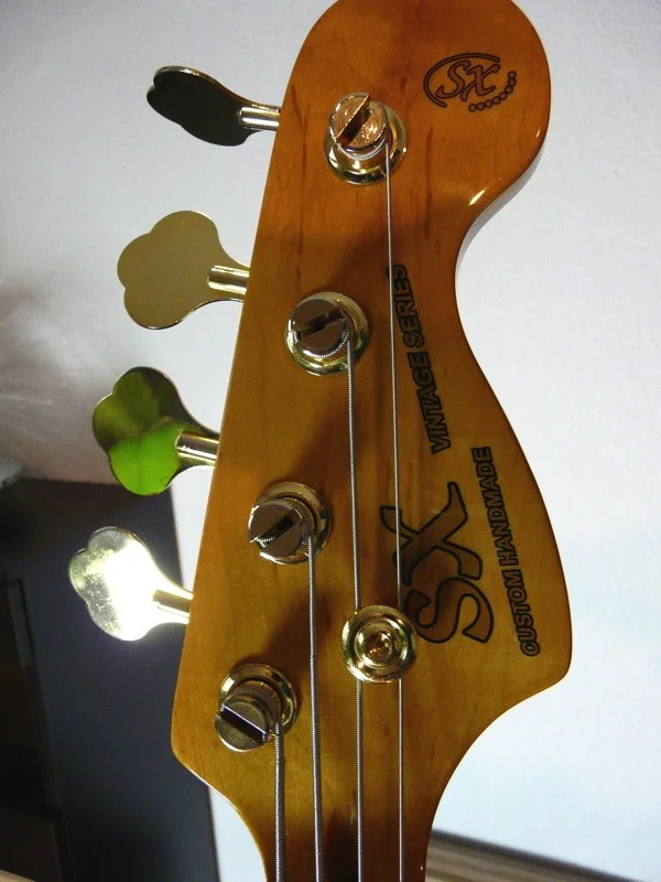 headstock2.webp