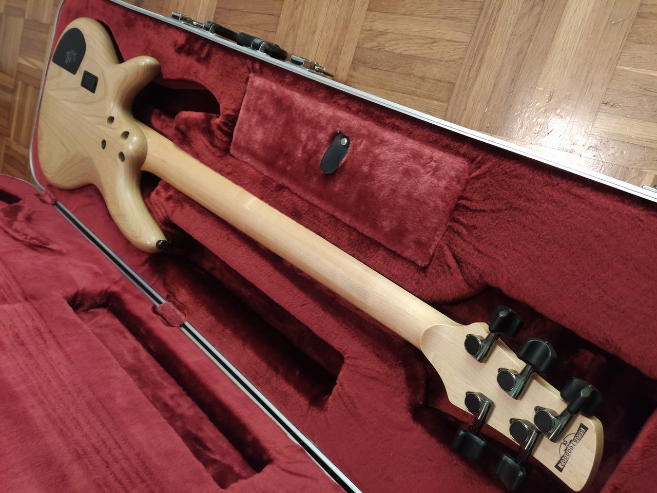 Ibanez GWB1005 (11).jpg