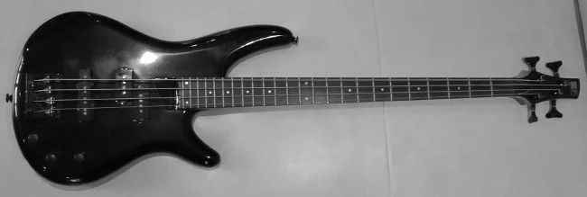 Ibanez 650 Bass