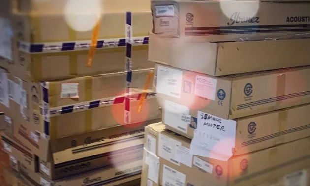 Versand von Instrumenten