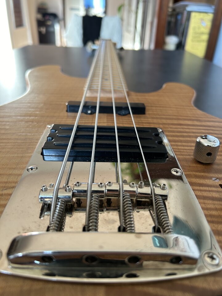 Ibanez ATK 1300 Prestige Japan | Bassic.de