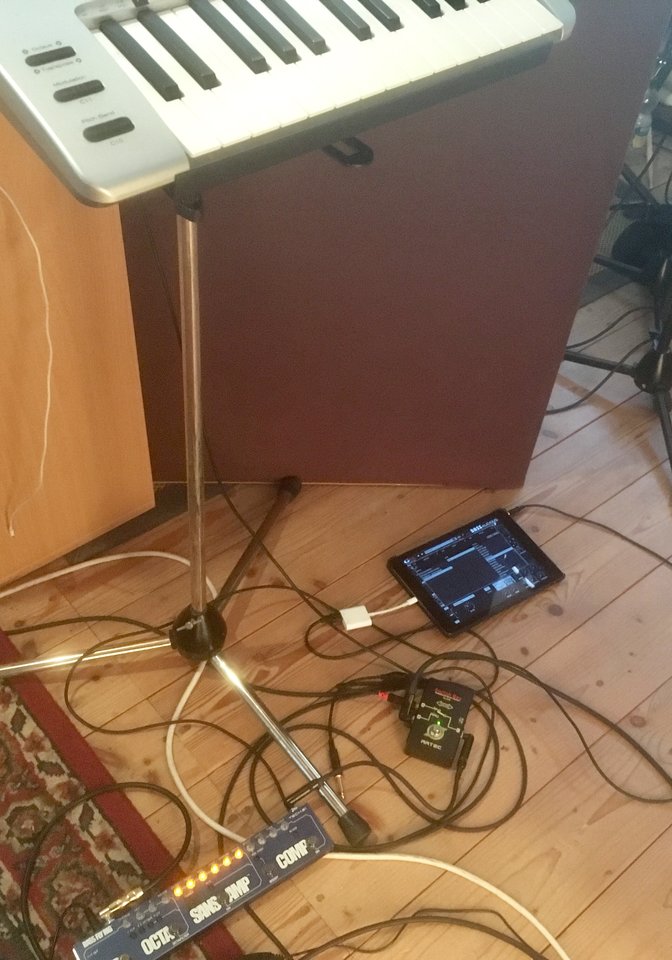 iPad Synth.jpg
