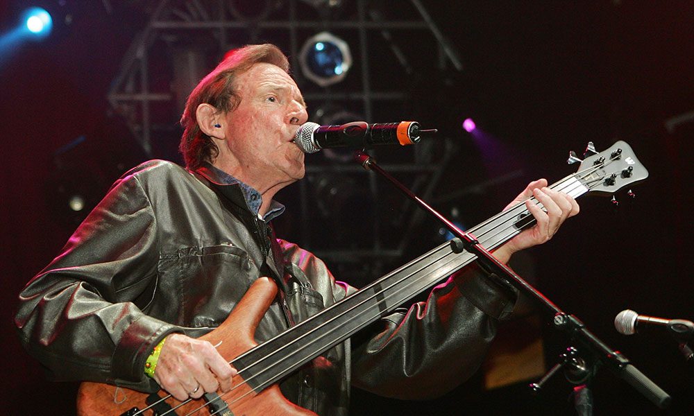 Jack-Bruce-GettyImages-77853331-1000x600.jpg