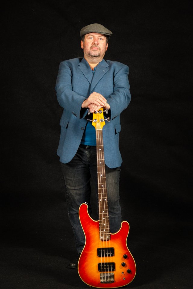 Jamesbass 2015.jpg
