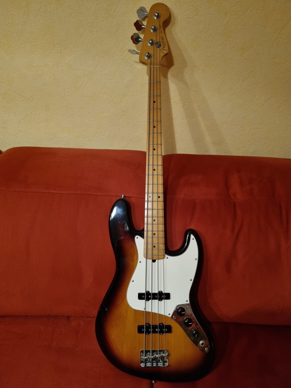 JazzBass.jpg