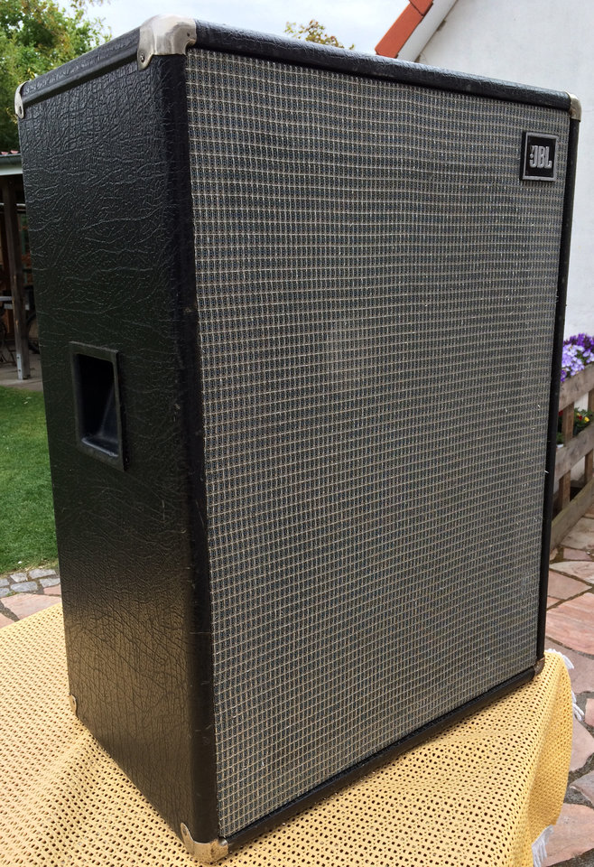 JBL SB130_22.jpg
