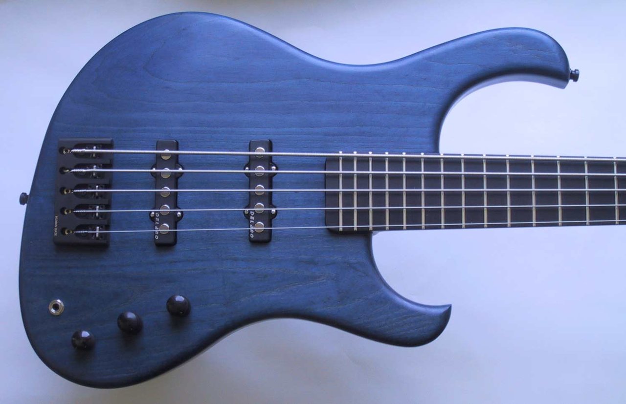 jbX_blau_Korpus.jpg