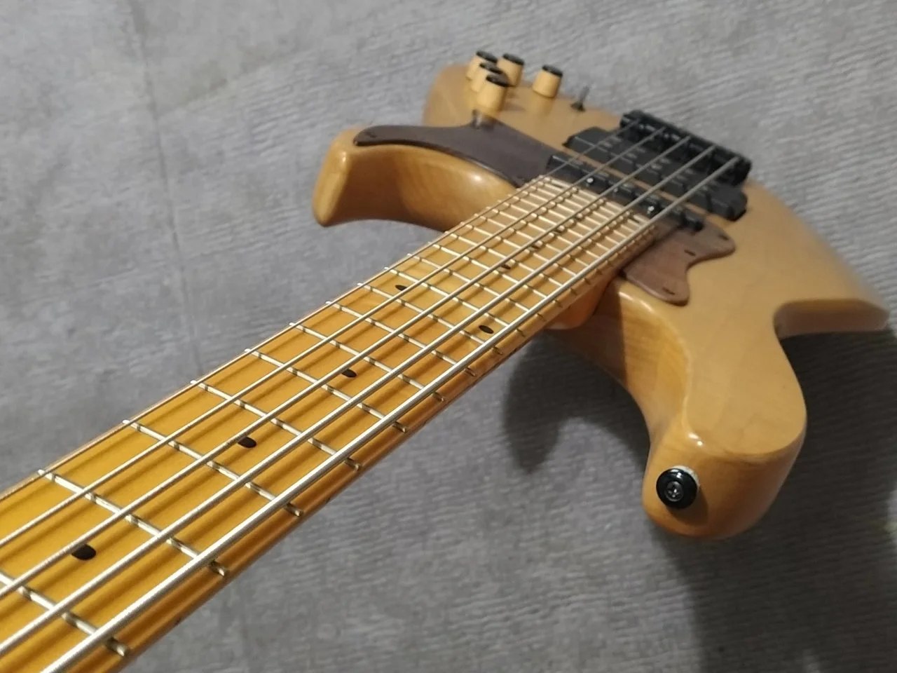 JCR jazzbass 5-24 (10).webp
