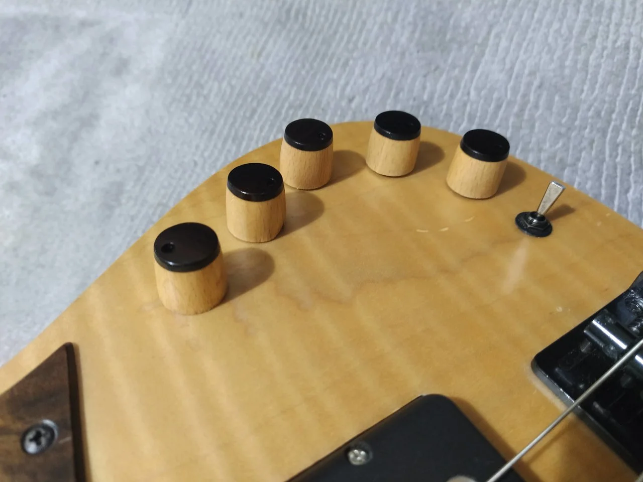 JCR jazzbass 5-24 (19).webp