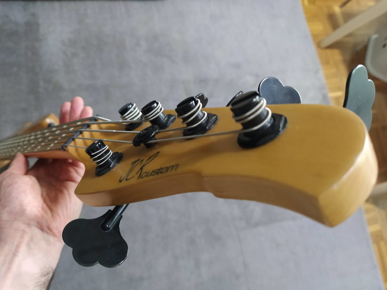 JCR jazzbass 5-24 (5).jpg