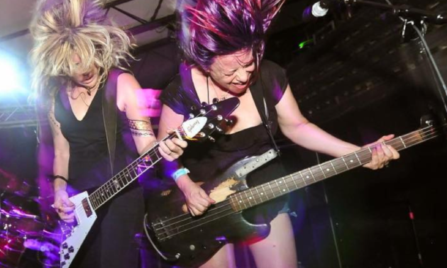 jennifer-finch-l7-bass-2016.png