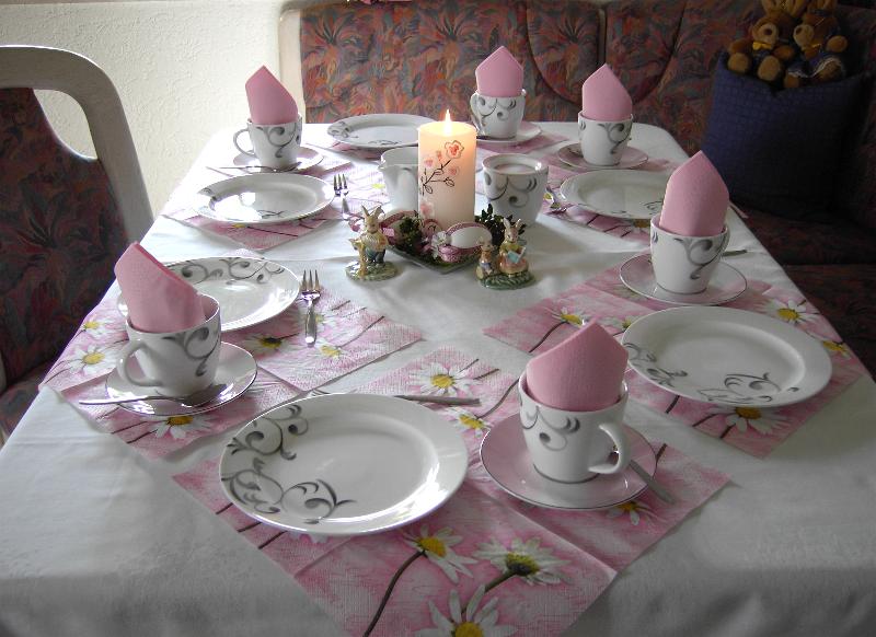 Kaffeetisch.jpg