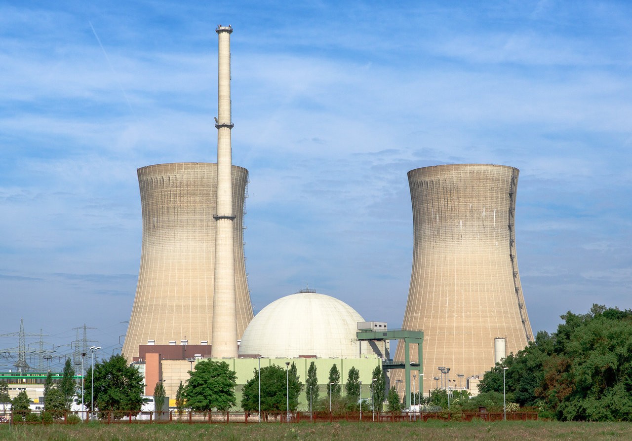 Kernkraftwerk_Grafenrheinfeld_-_2013.jpg