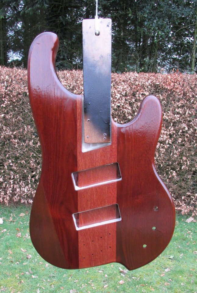 Korpus (vorne).JPG