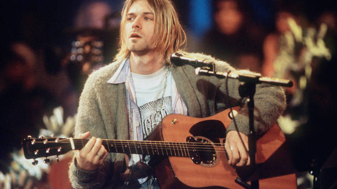 kurt-cobain-nirvana-mtv-unplugged_gettyimages-2225160-656x369.jpg