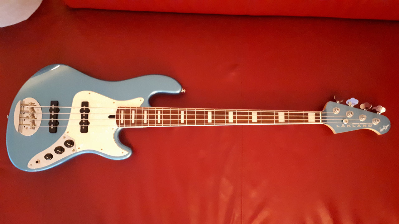 lakland - dj.jpg