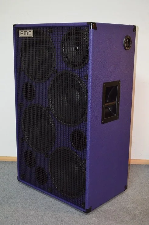 Lila Tolex schräg.webp