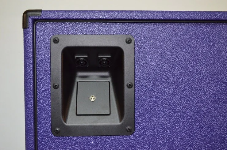 Lila Tolex Terminal.webp