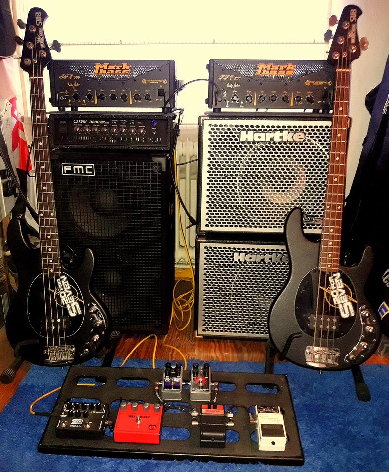 live rigs.jpg