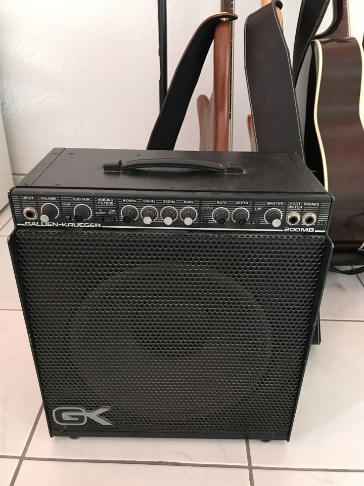 mb200.jpg