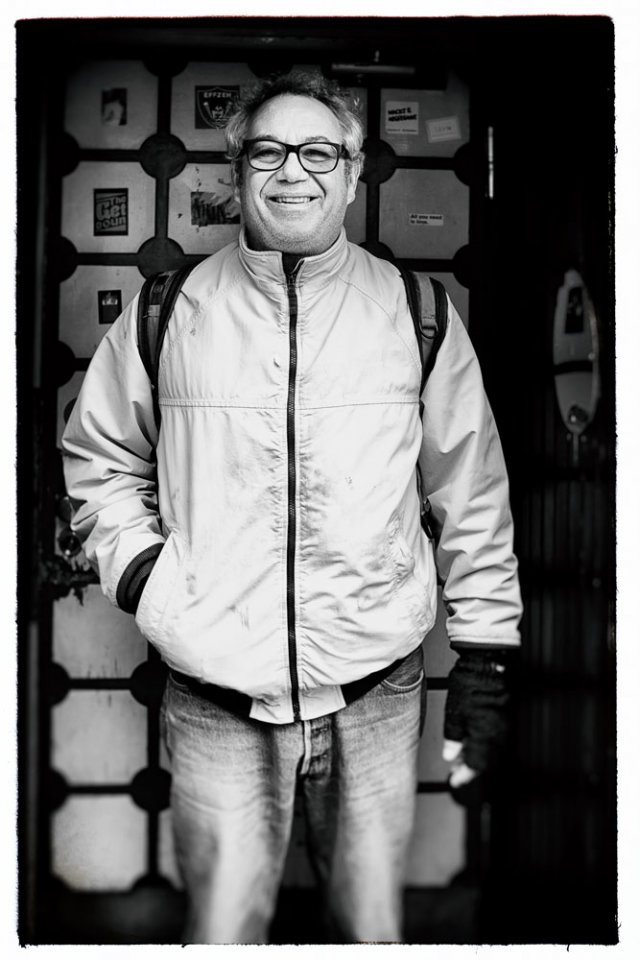 Mike-Watt-Pre-Concert_1000px.jpg