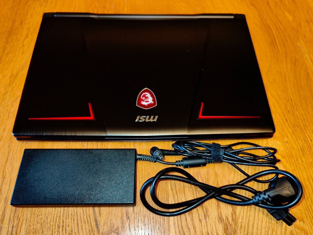 MSI GP73 Leopard 8RD (10).jpg