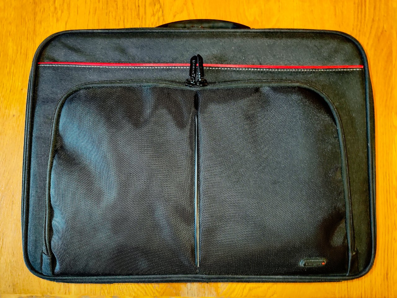 MSI GP73 Leopard 8RD (14).jpg