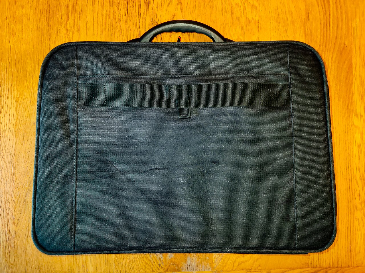 MSI GP73 Leopard 8RD (15).jpg