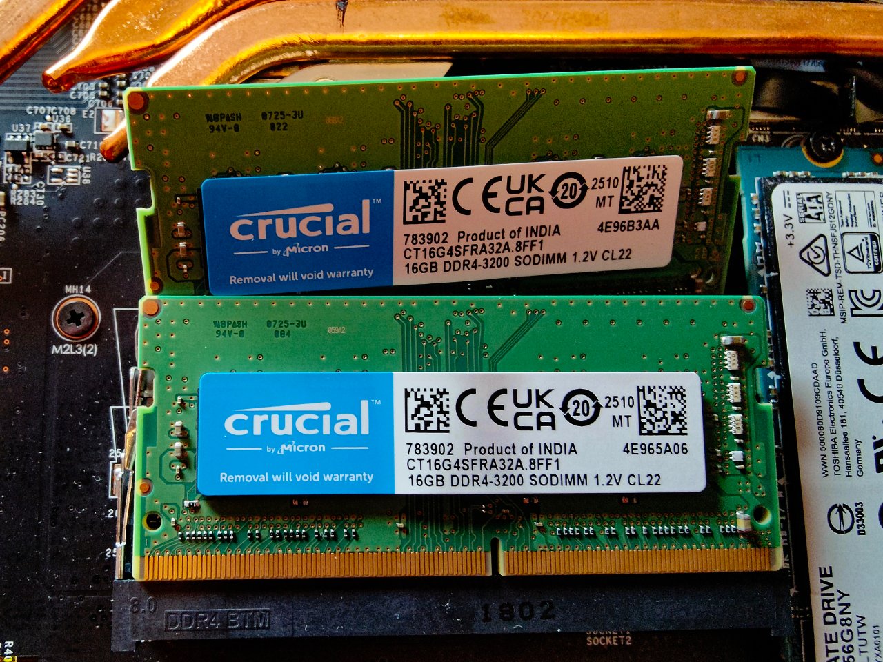 MSI GP73 Leopard 8RD (22).jpg