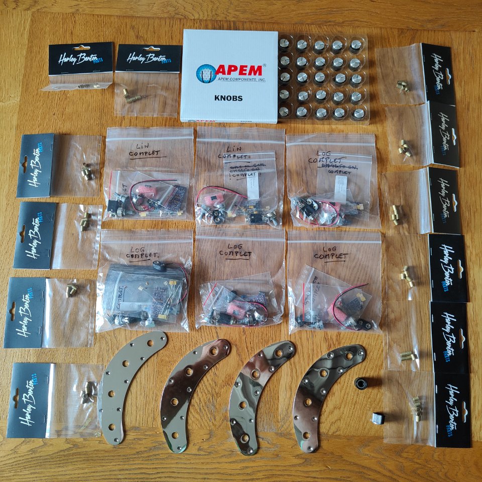 Music Man 2EQ LM4250CN Preamp+ (1).jpg