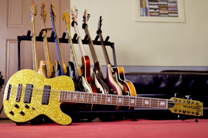 Musicvox-Space-Cadet-12-string_1.jpg