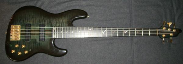 Neuser complete front.jpg