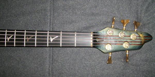 Neuser neck.jpg