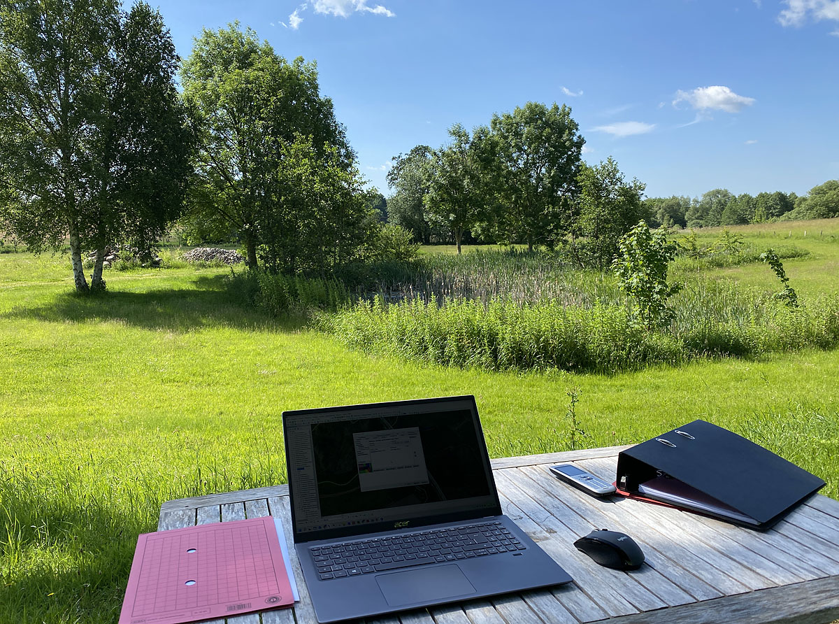 office.jpg