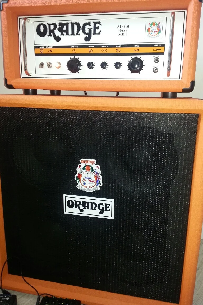 orange PicsArt_1401221233693.webp