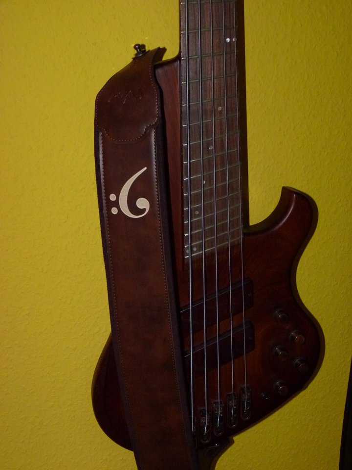 P1030509-2.jpg