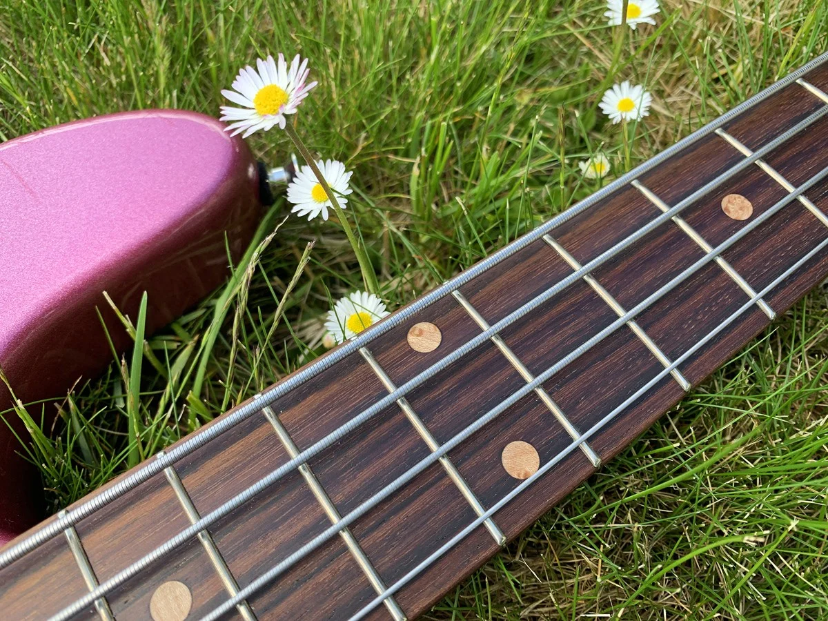 p1e990m1fg1mp1j781hsbuerf9a9 (1).webp