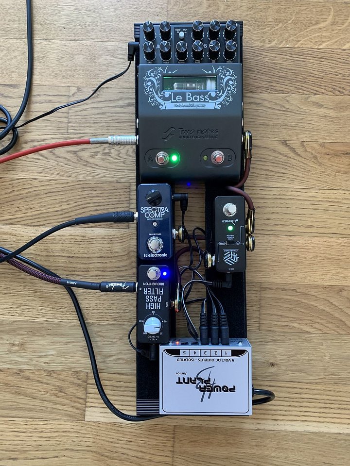 pedalboard.jpg