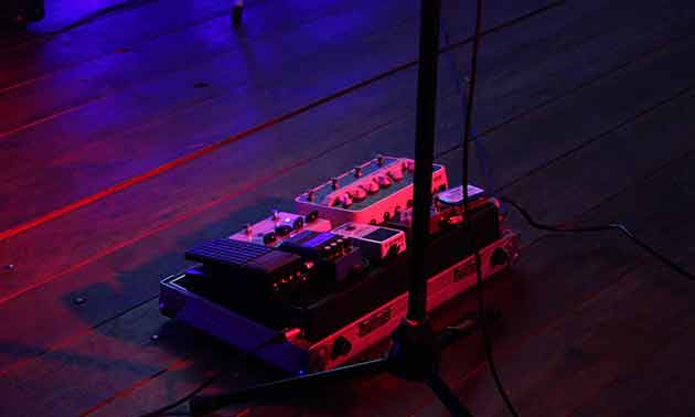 pedalboard-stromversorgung-bass-effekte.jpg