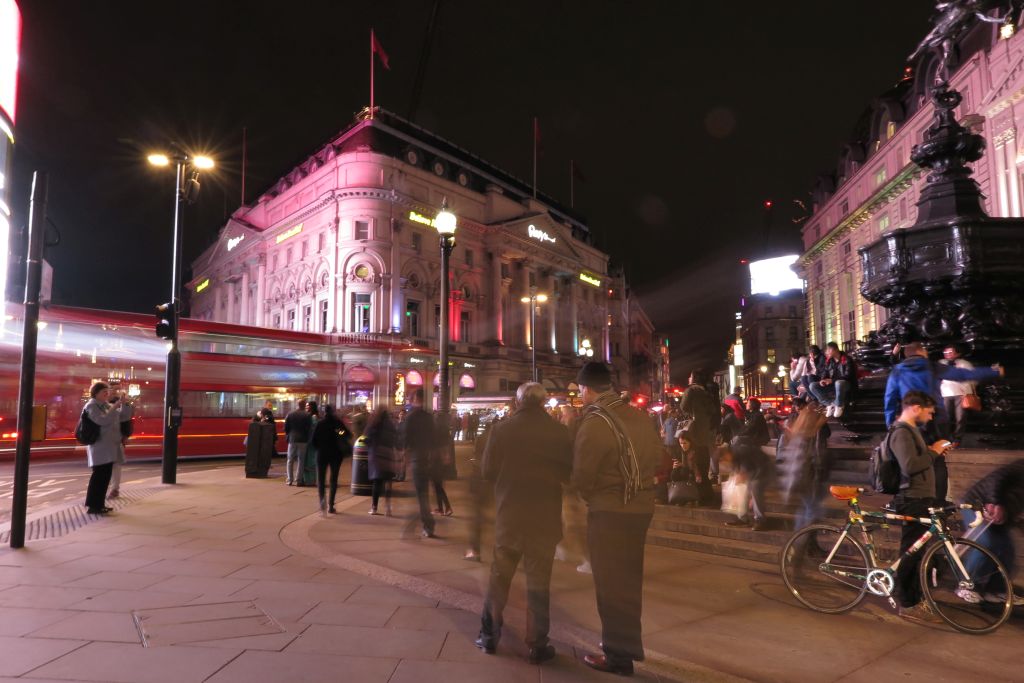 Piccadilly.jpg