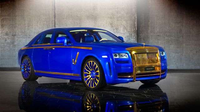 Rolls-Royce_Mansory blau.jpg