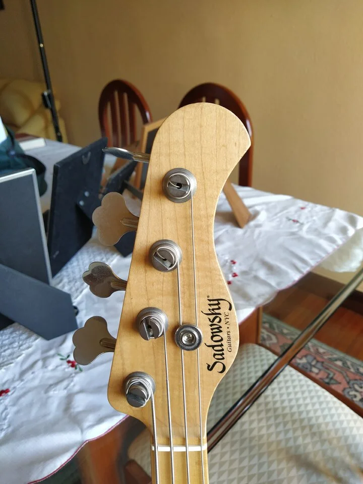 Sadowsky NYC JP 2007 (21).webp