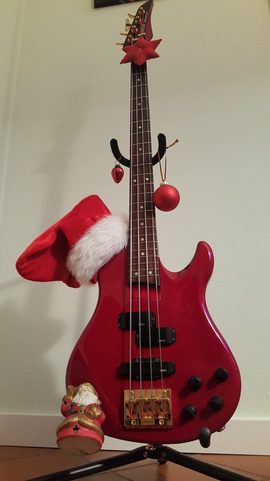 Santa Claus Bass.jpg