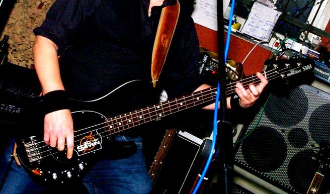 schnees bass a.jpg