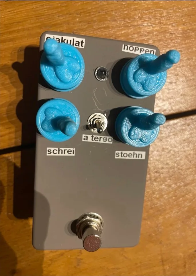 Screenshot_20260214_194322_Samsung Internet.jpg